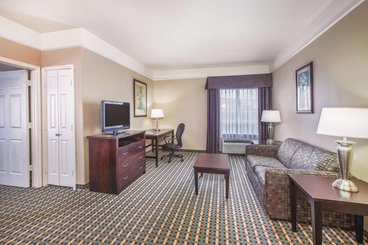La Quinta By Wyndham Bay