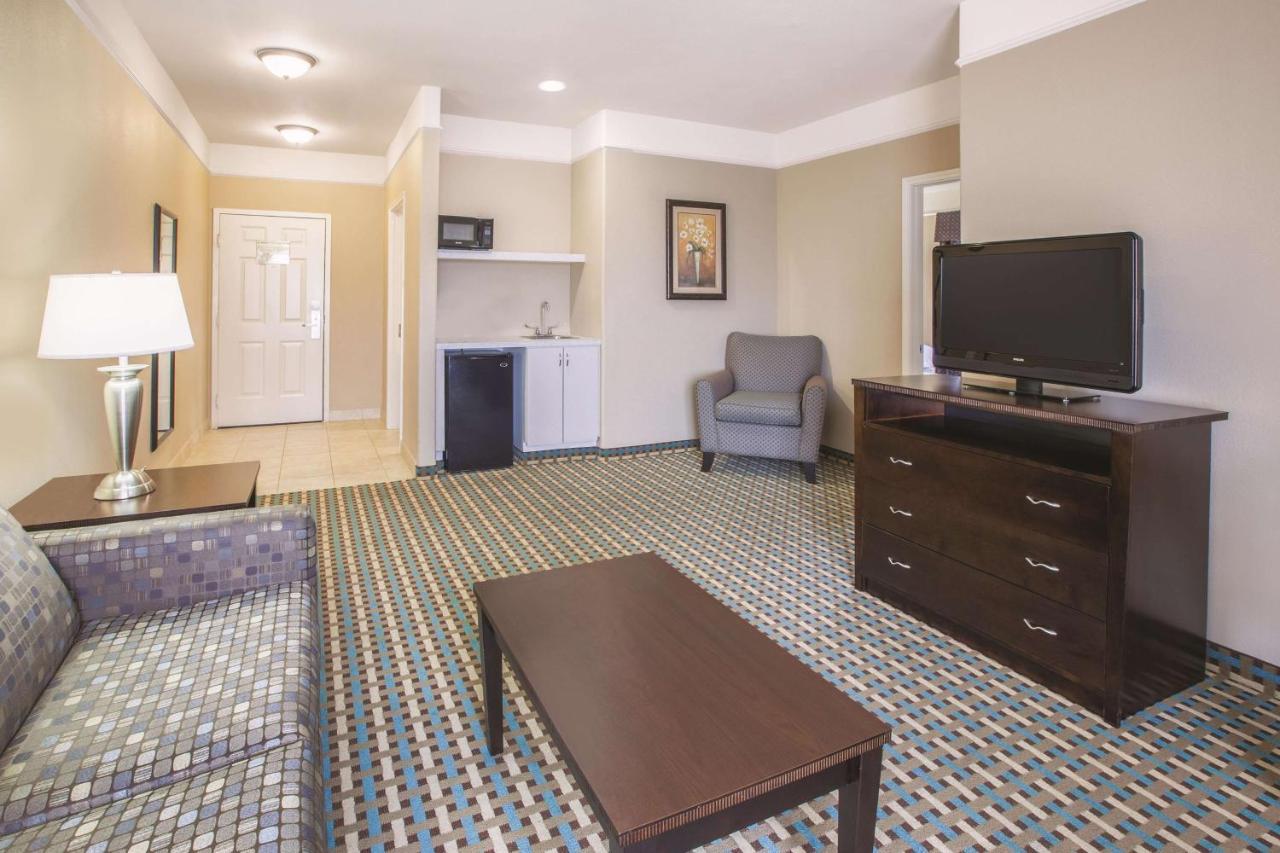 Hotel La Quinta By Wyndham Bay